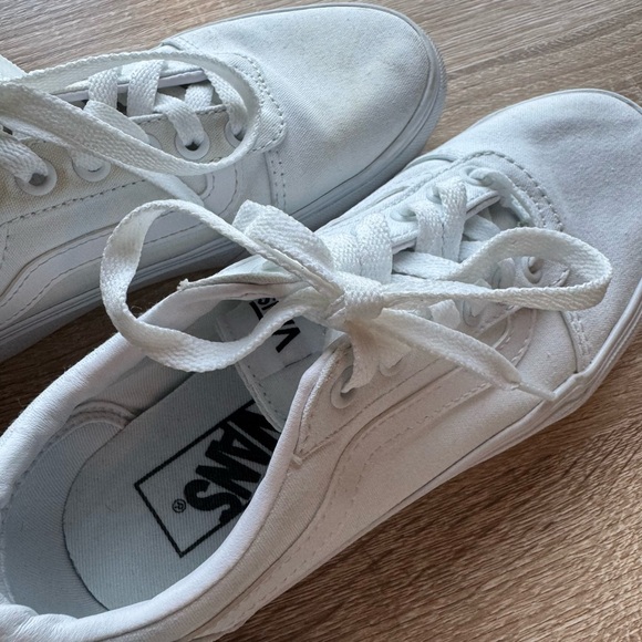 Women’s Vans Old Skool Stackform Shoe in True White Size 5.5 Skate Urban - Picture 6 of 6